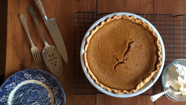 my best pumpkin pie {video} - In Jennie's Kitchen